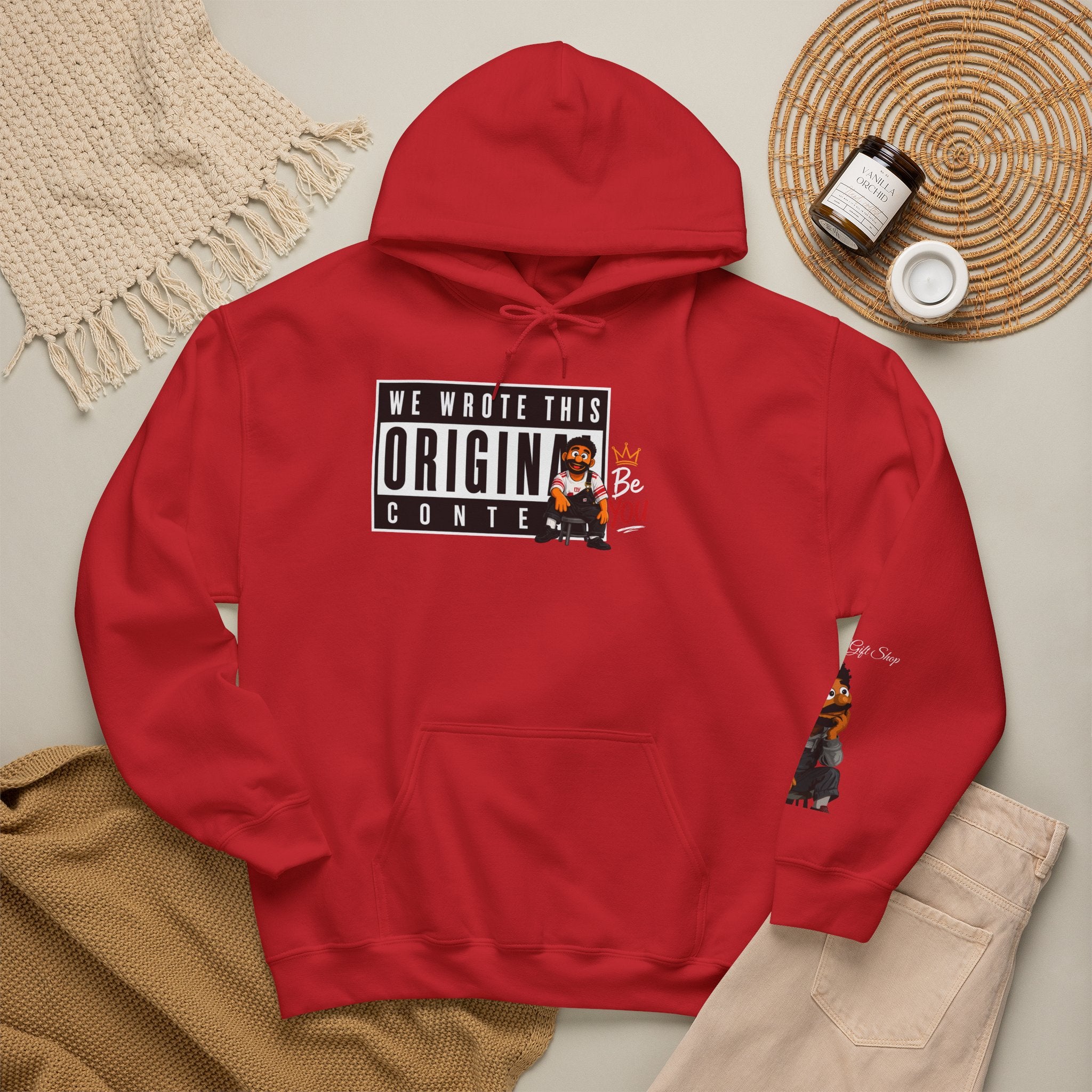 Manolito on the Sleeve - Unisex Heavy Blend™ Hooded Sweatshirt