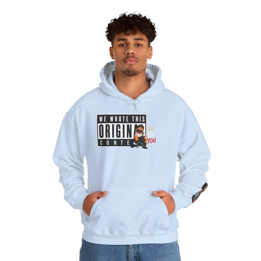 Manolito on the Sleeve - Unisex Heavy Blend™ Hooded Sweatshirt